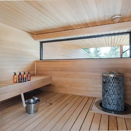 Vila Seija's Modern Secluded With Jacuzzi & Sauna Taivassalo